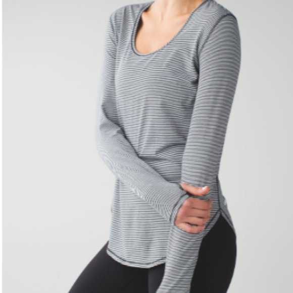 Yogini 5 Year Long Sleeve Tee - Picture 6 of 7